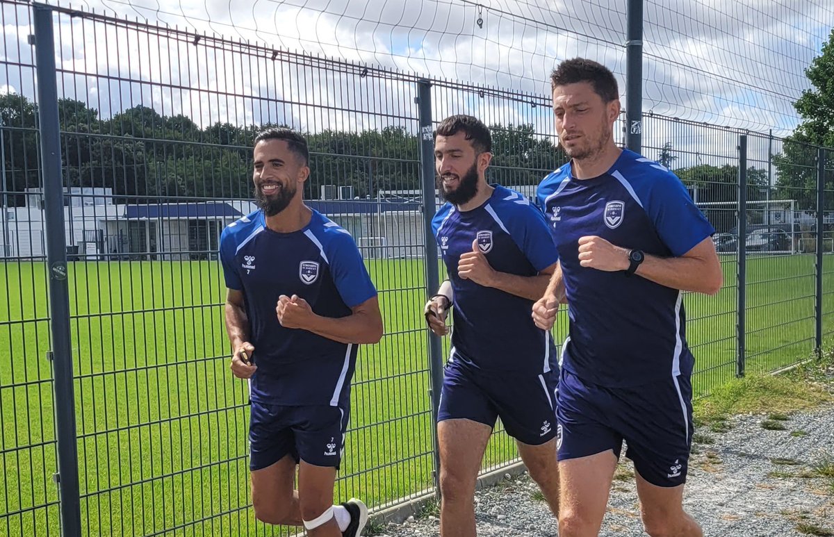 NeyPhilippe's tweet image. 🔵⚪️Suivez toute l'actualité des Girondins de Bordeaux sur Passioney.fr ! Retrouvez facilement toutes les infos sur le club, y compris :
✴️Le Mercato : L'évolution des transferts au fil du temps sur passioney.fr/mercato, avec les arrivées passioney.fr/mercato/mercat……