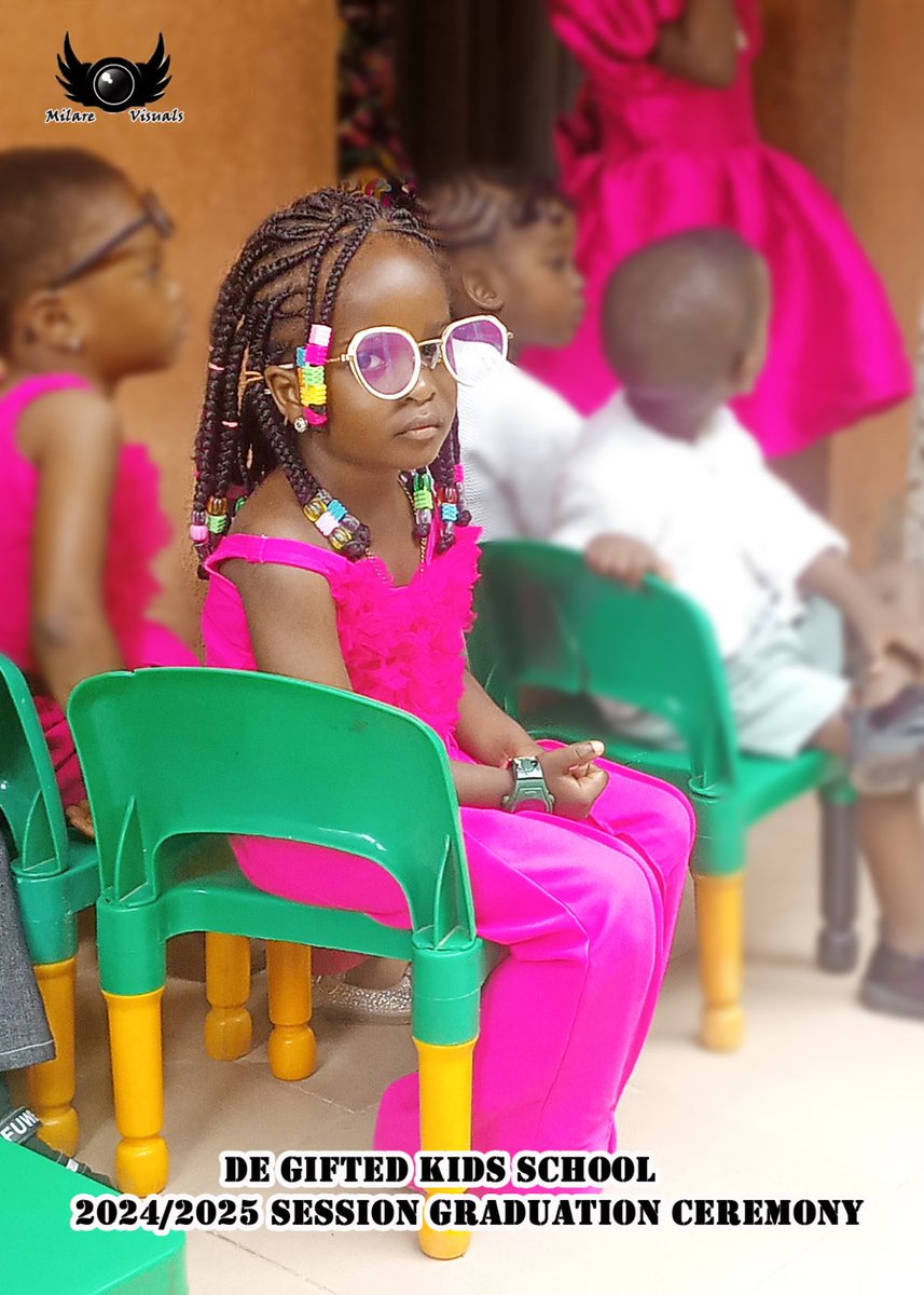 Shot with infinix hot 10 play
Edit on Photoshop 
I pray Jah bless my hustle to get a camera soon 🙏🙏
#AuntyRitaXLushhair 
#Atiku