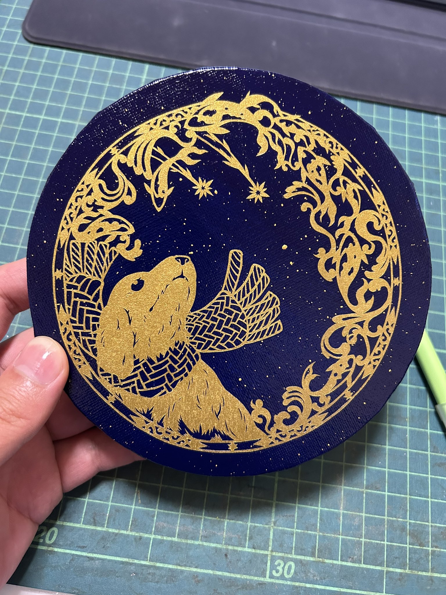 染色絵画　カマキリ カマキリかっしー。 on X: 