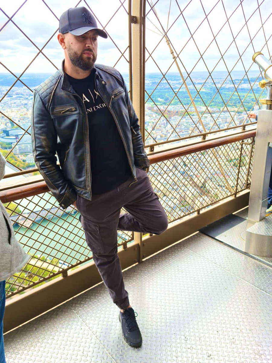 Take ur leather on you and let s empty this slave <a href="/Alex20756A/">AlexAlexAlexAlex</a> wallet!