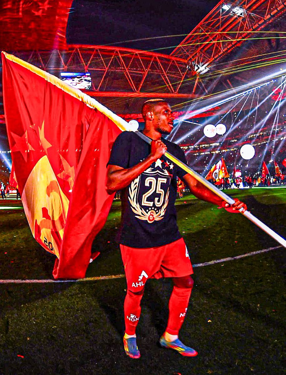 marcobiancoo's tweet image. 🟡🔴 Galatasaray are working hard to bring both Victor Osimhen and Ederson to Istanbul in the same operation — ambitious move by the Turkish giants 🇹🇷
Talks with Manchester City for Ederson are ongoing at full speed — no agreement yet, but negotiations continue.
#TransferNews