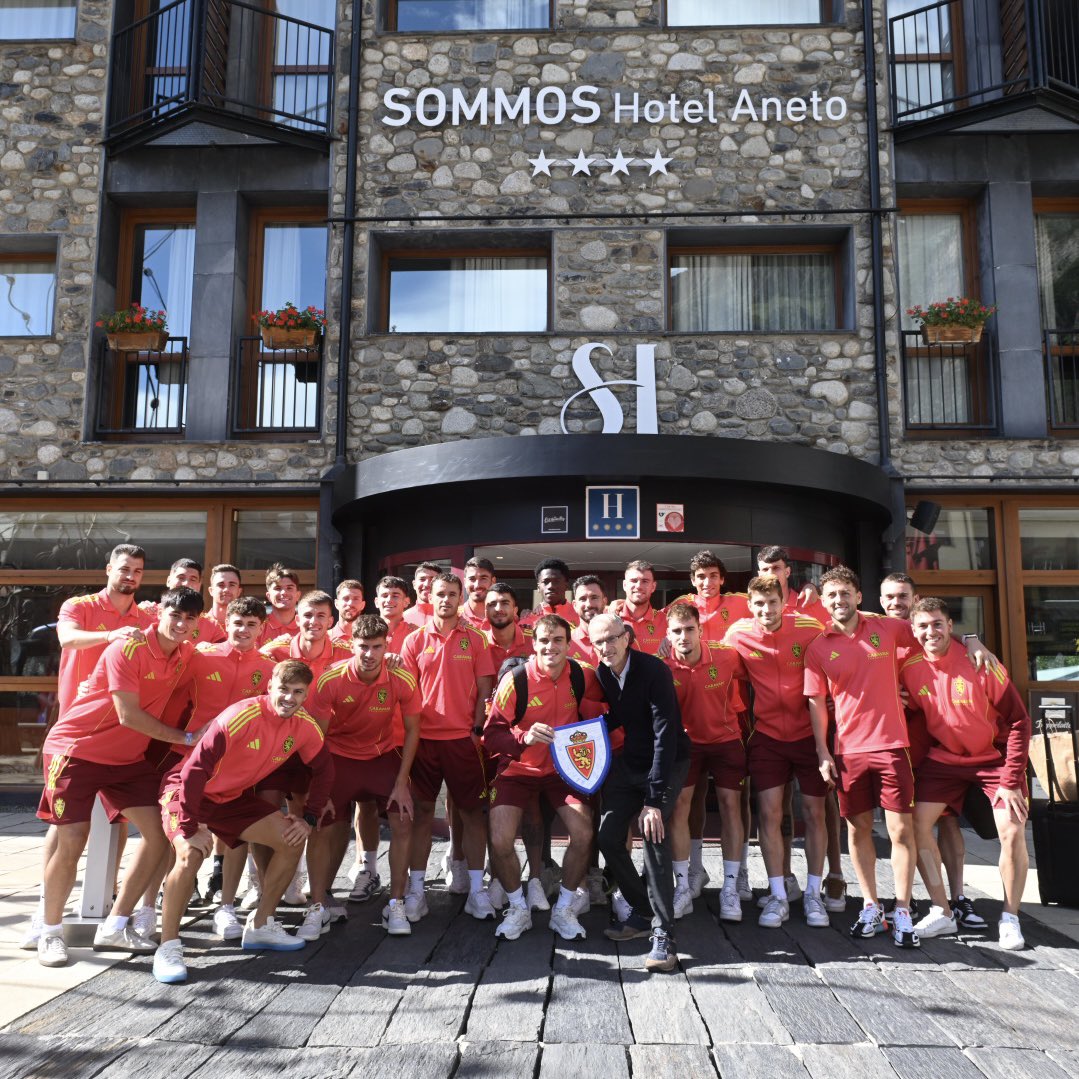 🔚🏔️ Termina la concentración de pretemporada en Benasque  

Gracias a todos los trabajadores del SOMMOS Hotel Aneto por vuestro trato y vuestra hospitalidad. Ha sido un placer 😊