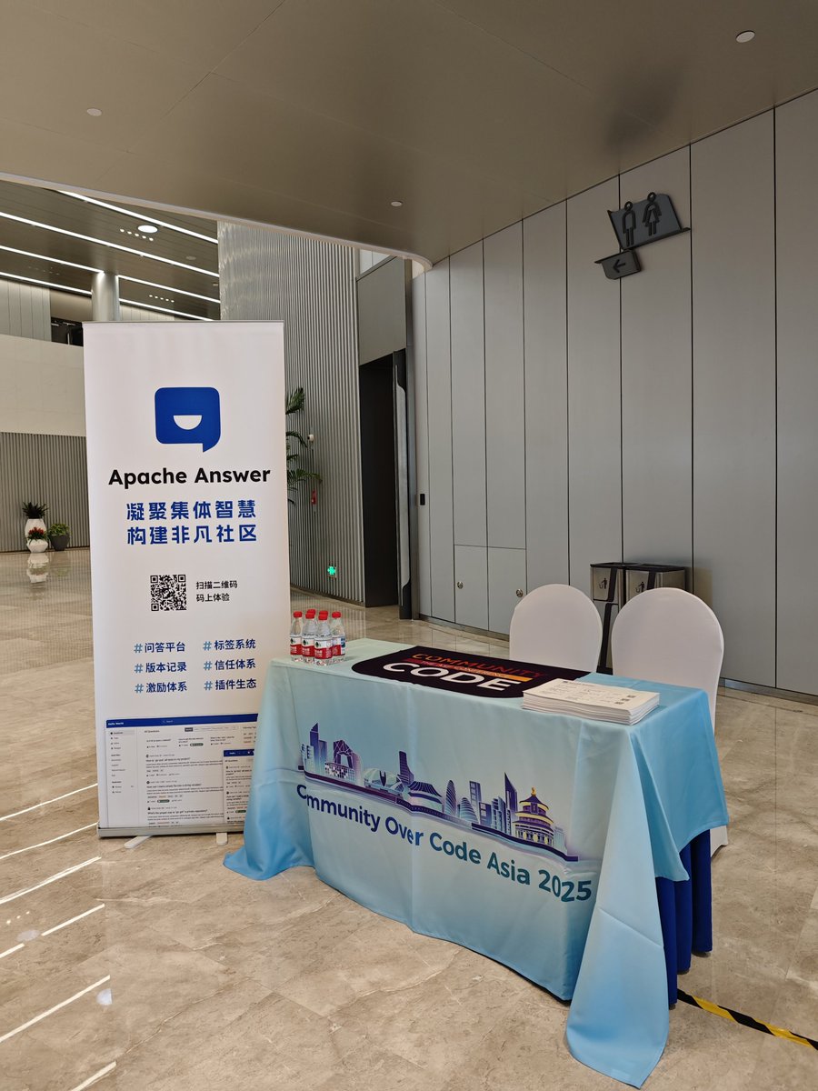 sunshineg's tweet image. 提前来踩个点,打个卡, Community Over Code Asia 2025,明天见!🚀CoC Asia 2025 继续由 @segment_fault 思否团队特别支撑🍻感谢社区,感谢团队!