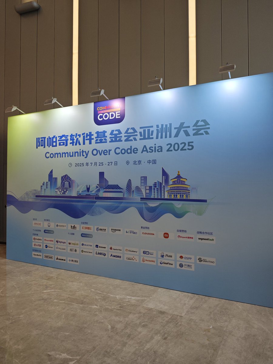 sunshineg's tweet image. 提前来踩个点,打个卡, Community Over Code Asia 2025,明天见!🚀CoC Asia 2025 继续由 @segment_fault 思否团队特别支撑🍻感谢社区,感谢团队!