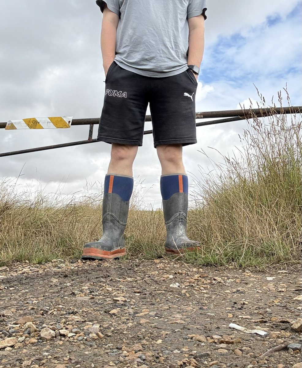 trainersslides1's tweet image. It had to be done 😈 
I’ve finally joined the Buckbootz fam. A mighty fine boot they are too! Need mine seeing to… who wants me to worship theirs in return??? 😜 #gayboots #gayworship #buckbootz #gayfetish #bootfetish #scally #scallyboots #workieboots #workie