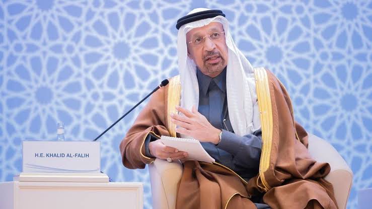 وزير الاستثمار خالد الفالح:

ـ حجم استثمارات الأشقاء السوريين في المملكة يبلغ 10 مليارات ريال

ـأكثر من 20 جهة حكومية تشارك في منتدى الاستثمار السعودي السوري ويشهد المنتدى توقيع 47 اتفاقية بقيمة 24 مليار ريال 
#منتدى_الاستثمار_السوري_السعودي 
#سوريا