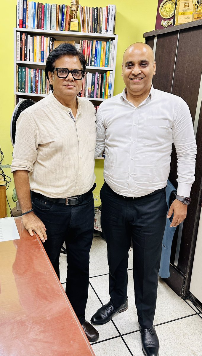 vineetJindal19's tweet image. भाई अशोक श्रीवास्तव जी @AshokShrivasta6 से मिलकर #DoTook की धमाकेदार वापसी पर बधाई दी।