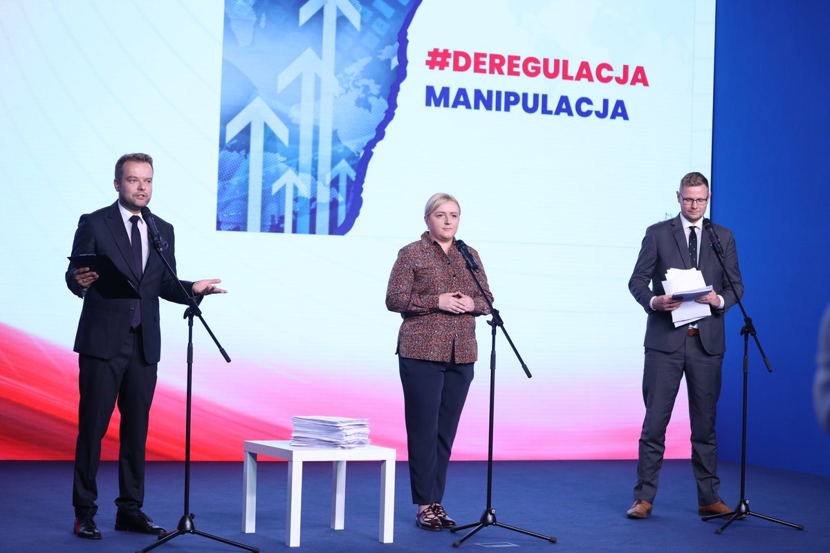 Prawo i Sprawiedliwość (@pisorgpl) on Twitter photo 💬 Rzecznik PiS <a href="/RafalBochenek/">Rafał Bochenek</a>: Jak się okazuje, deregulacja, o której mówi Tusk to tak naprawdę manipulacja i jego kolejne oszustwo. Kiedy ludzie słyszeli o zmianach deregulacyjnych i że to będzie tak wielka zmiana, nasi obywatele oczekiwali zmian systemowych, które spowodują, 💬 Rzecznik PiS <a href="/RafalBochenek/">Rafał Bochenek</a>: Jak się okazuje, deregulacja, o której mówi Tusk to tak naprawdę manipulacja i jego kolejne oszustwo. Kiedy ludzie słyszeli o zmianach deregulacyjnych i że to będzie tak wielka zmiana, nasi obywatele oczekiwali zmian systemowych, które spowodują,