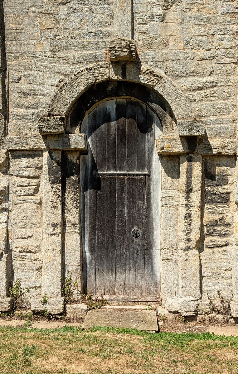 The door into the saxon tower at St John the Baptist, Barnack is a handsome, sturdy no nonsense affair.  The two lower stages of the tower are dated 1000-1020 and the amazing thing is that subsequent generations didn't alter or modernise. 
#Adoorableday
#AdoorableThursday