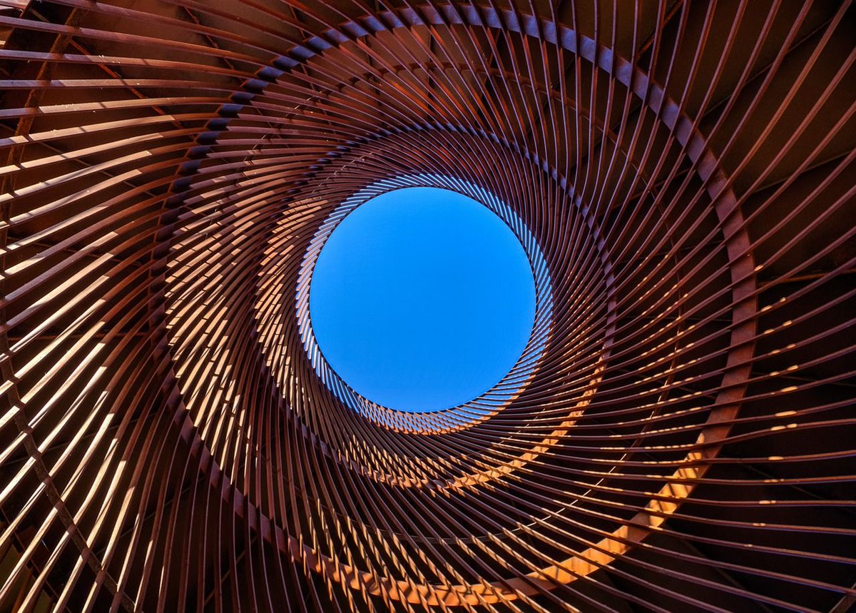 KarelianDRplc's tweet image. &apos;Copper price hits new record as tariff deadline looms&apos;

This takes copper’s year-to-date gains to over 40%, making it one of the best performing commodities of 2025, even surpassing that of gold. 

Read more: mining.com/copper-price-h… 

#KDR #CopperNews