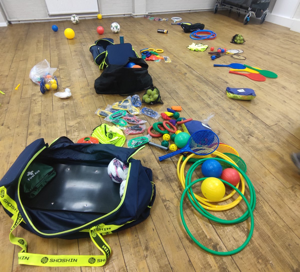 Aaron Holleran (@aaronholleran) on Twitter photo 🧵1/4
Our 'Play in Parks' packs are fun filled with the resources for children, young people and families to use freely, whilst our staff challenge and encourage creativity, friendships and engagement in an interactive way
<a href="/PlayEngland/">Play England</a> <a href="/ManCityCouncil/">Manchester City Council</a> <a href="/RuthDenton16/">Ruth Denton</a> <a href="/GMYouthFed/">Greater Manchester Youth Federation</a> 🧵1/4
Our 'Play in Parks' packs are fun filled with the resources for children, young people and families to use freely, whilst our staff challenge and encourage creativity, friendships and engagement in an interactive way
<a href="/PlayEngland/">Play England</a> <a href="/ManCityCouncil/">Manchester City Council</a> <a href="/RuthDenton16/">Ruth Denton</a> <a href="/GMYouthFed/">Greater Manchester Youth Federation</a>