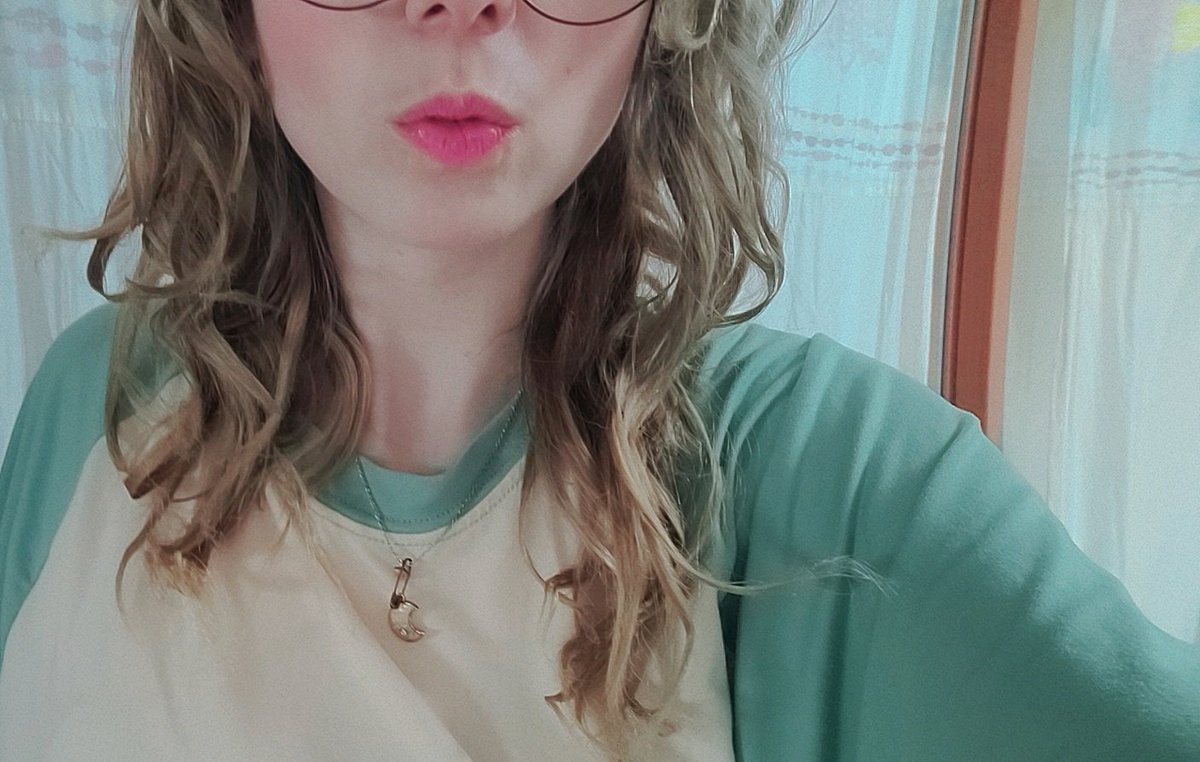 feelstora_3's tweet image. My hair not doing the way I want (what a good start ๐
) but I have 3 attempts this weekend...