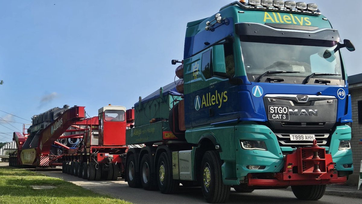 _Allelys's tweet image. Allelys has successfully delivered a 137te transformer from Sundon Substation and installed it at Cellarhead Substation.

#HeavyTransport #SpecialistTransport #AbnormalLoad #Power