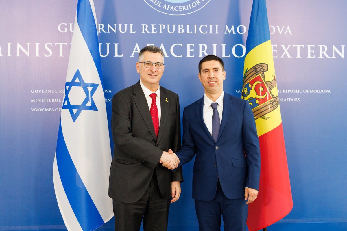Mihai Popșoi (@mihaipopsoi) on Twitter photo 🇲🇩🇮🇱Productive meeting with Israeli FM <a href="/gidonsaar/">Gideon Sa'ar | גדעון סער</a> in Chișinău. Discussed economic cooperation in areas like agriculture, green energy, health, education and tourism.
We aim to relaunch the Moldova–Israel joint commission to boost trade, joint projects, and investment. 🇲🇩🇮🇱Productive meeting with Israeli FM <a href="/gidonsaar/">Gideon Sa'ar | גדעון סער</a> in Chișinău. Discussed economic cooperation in areas like agriculture, green energy, health, education and tourism.
We aim to relaunch the Moldova–Israel joint commission to boost trade, joint projects, and investment.