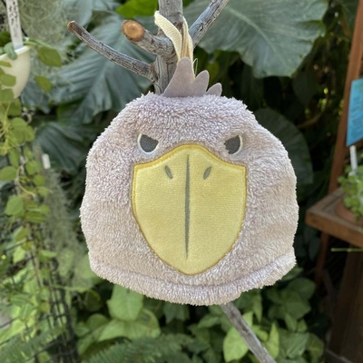 kobe_netshop's tweet image. 神戸どうぶつ王国オリジナル✨
「ハシビロコウ タオル巾着」
頭の上の冠羽が可愛い♪
お出かけや暮らしのお供にぜひご使用ください😊
素材 ポリエステル85%、ナイロン15%
サイズ:17cm×17cm 全8種類
kobe-oukoku-raku-uru.com/item-detail/15…