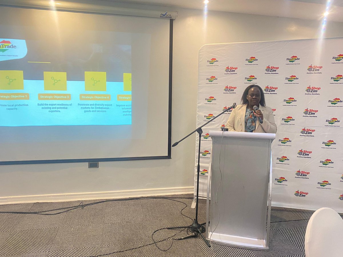 ZimTradeAlerts's tweet image. We begin the Export Awareness Seminar, in #Bulawayo sharing market intelligence from recent scans in Beira, Uganda, and Singapore. The session highlights export opportunities in key sectors. #energizingexports
