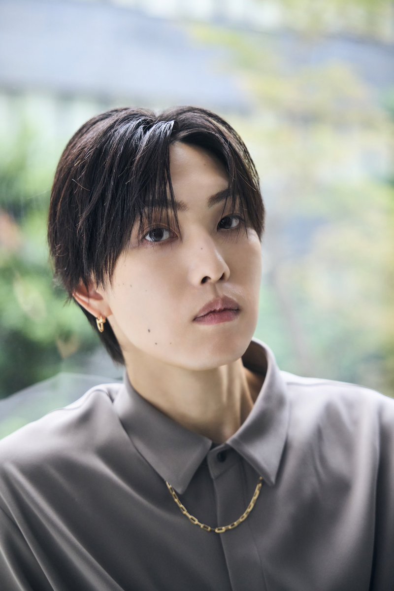 fast_japan_'s tweet image. 堀夏喜の記事未掲載アザーカットをお届け☔️
控えめな性格と話されていましたが、撮影ではスタッフにも気さくに話しかけてくださいました!✨
※Instagramのストーリーにて別カットもご用意
どちらもぜひチェックを👀
#FAST #FANTASTICS
@doramanext_tx @fantastics_fext