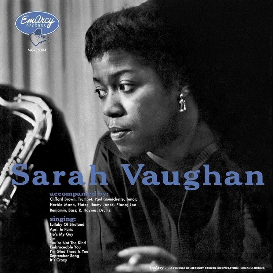 DiegoAManrique's tweet image. De vez en cuando, te fascinan las marcianadas. Aquí está la gran dama SARAH VAUGHAN, alias La Divina, interpretando un himno a las pistas de baile, "Dominique's Discotheque". Corría el 1966 y las figuras del jazz intentaban hacer frente al imperio del pop youtu.be/LSo0SgeFxJA?si…