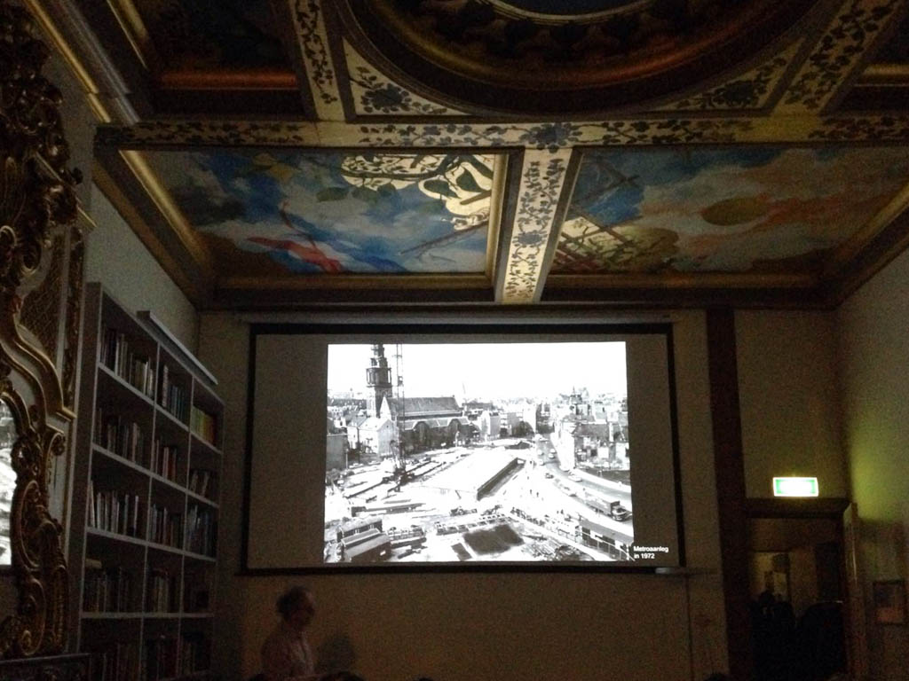 WSchoonenberg's tweet image. De inschrijving voor de Amsterdam-cursus van 2025/26 - acht avonden met afsluitende excursie - is geopend. Geef u nu op voor deze populaire cursus die ik al meer dan 10 jaar geef. amsterdamsebinnenstad.nl/cursus/index.p…