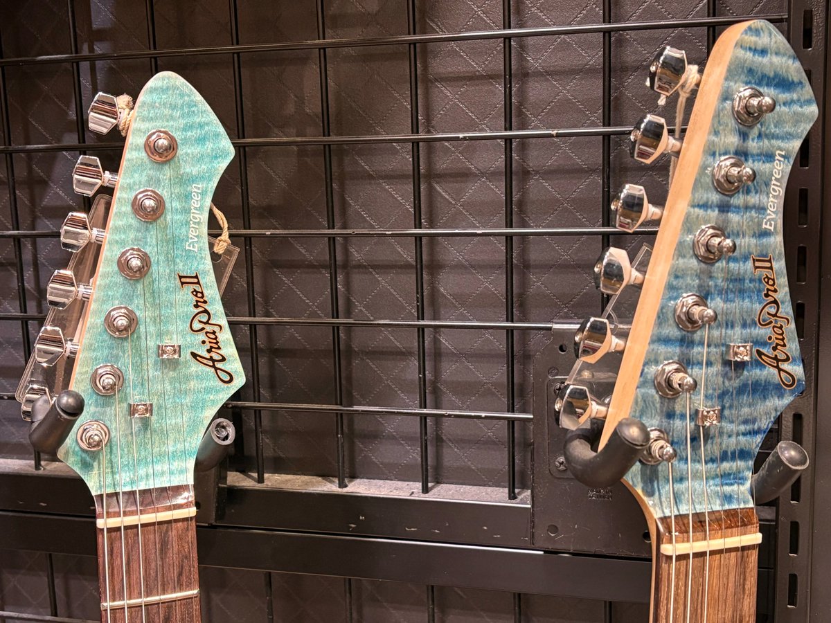 タグ付き美品　希少！ARIA pro Ⅱストラトキャスター　いい音です アリアプロII ARIAPRO2 ストラトキャスター 初心者 エレキギター