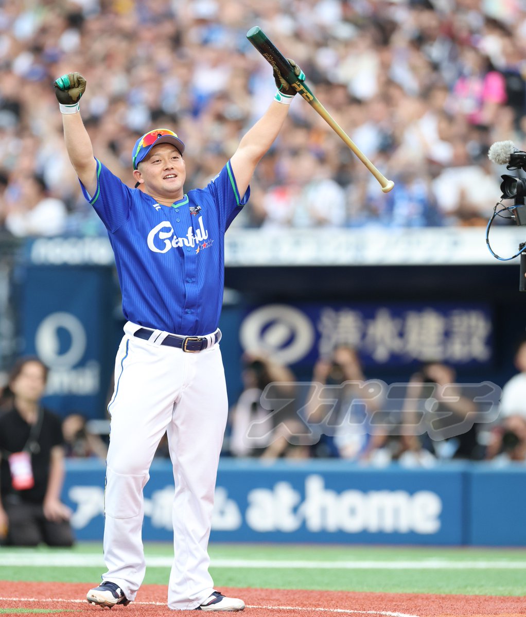 Sponichi_Photo's tweet image. ホームランダービーを制した #牧秀悟 選手！

#マイナビオールスターゲーム2025
