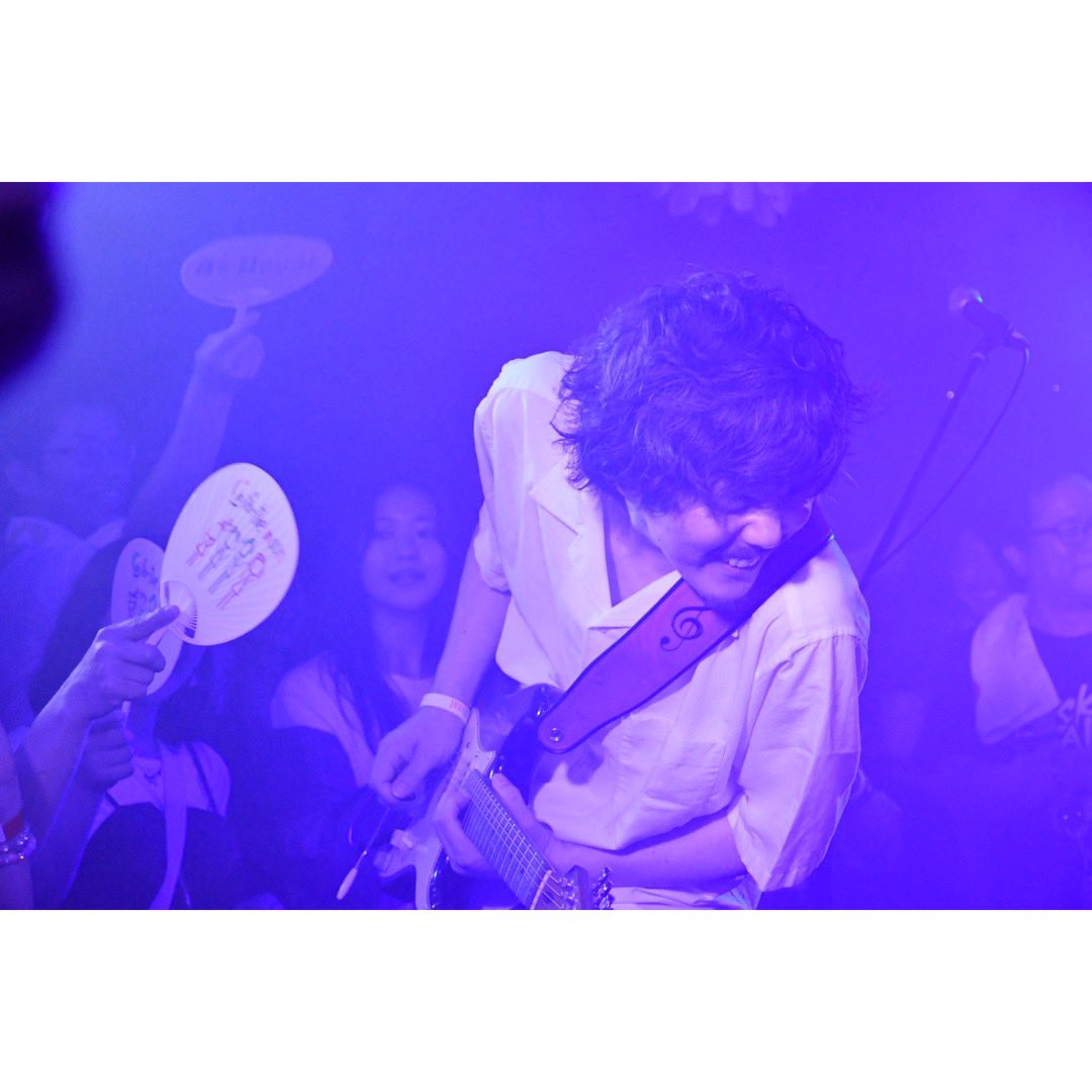 asusual_asusual's tweet image. 2025.07.20
【cry for the moon】
release party
guitar "スズキ タツヒロ"
photo By 栗原さん&ひろえ