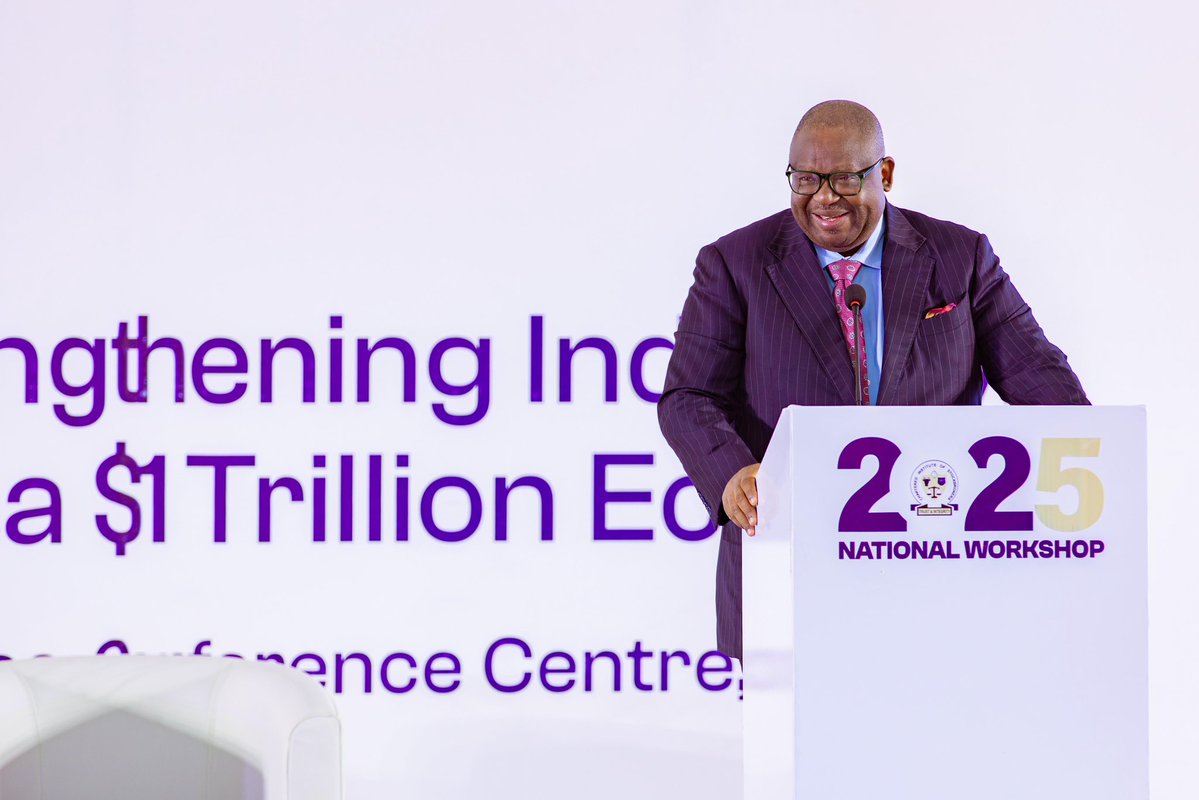 CalebMutfwang's tweet image. WE CANNOT BUILD A TRILLION-DOLLAR ECONOMY FROM THE TOP ALONE. WE MUST START FROM BOTTOM.
Yesterday, I had the honour of addressing distinguished policymakers, capital market stakeholders, and development partners at the National Workshop organized by the Chartered Institute of…