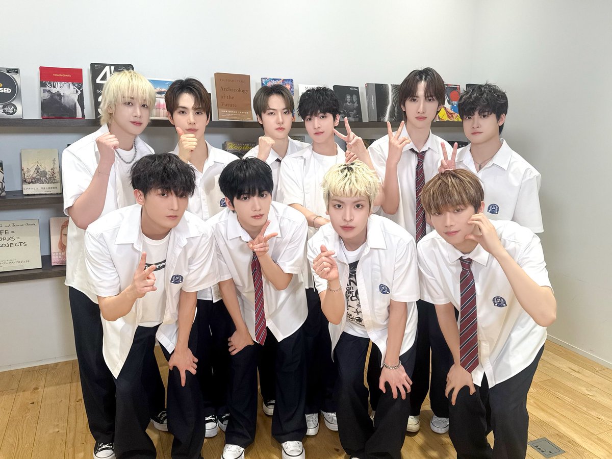 cho_choonpa_tx's tweet image. 🔊#テレ東超超音波 7/25放送告知🔊
10人組グローバルボーイズグループxikers (@xikers_jp)
2週にわたってインタビュー‼️
今回は今年開催されたワールドツアーについてお話を伺いました⚡️⚡️
#xikers #싸이커스 #サイカース
7/25(金)27:15〜深夜放送
#TVer 見逃し配信は土曜お昼12:00〜
#超超音波