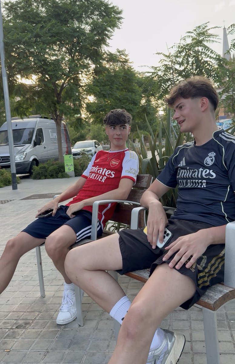 Wanna see more of me? 🥵👀

Onlyfans 
👉🏻 onlyfans.com/jeantwink

Instagram 
👉🏻 instagram.com/jeantwink

Telegram group 
👉🏻 t.me/+6yMvEHB9ufY3Y…