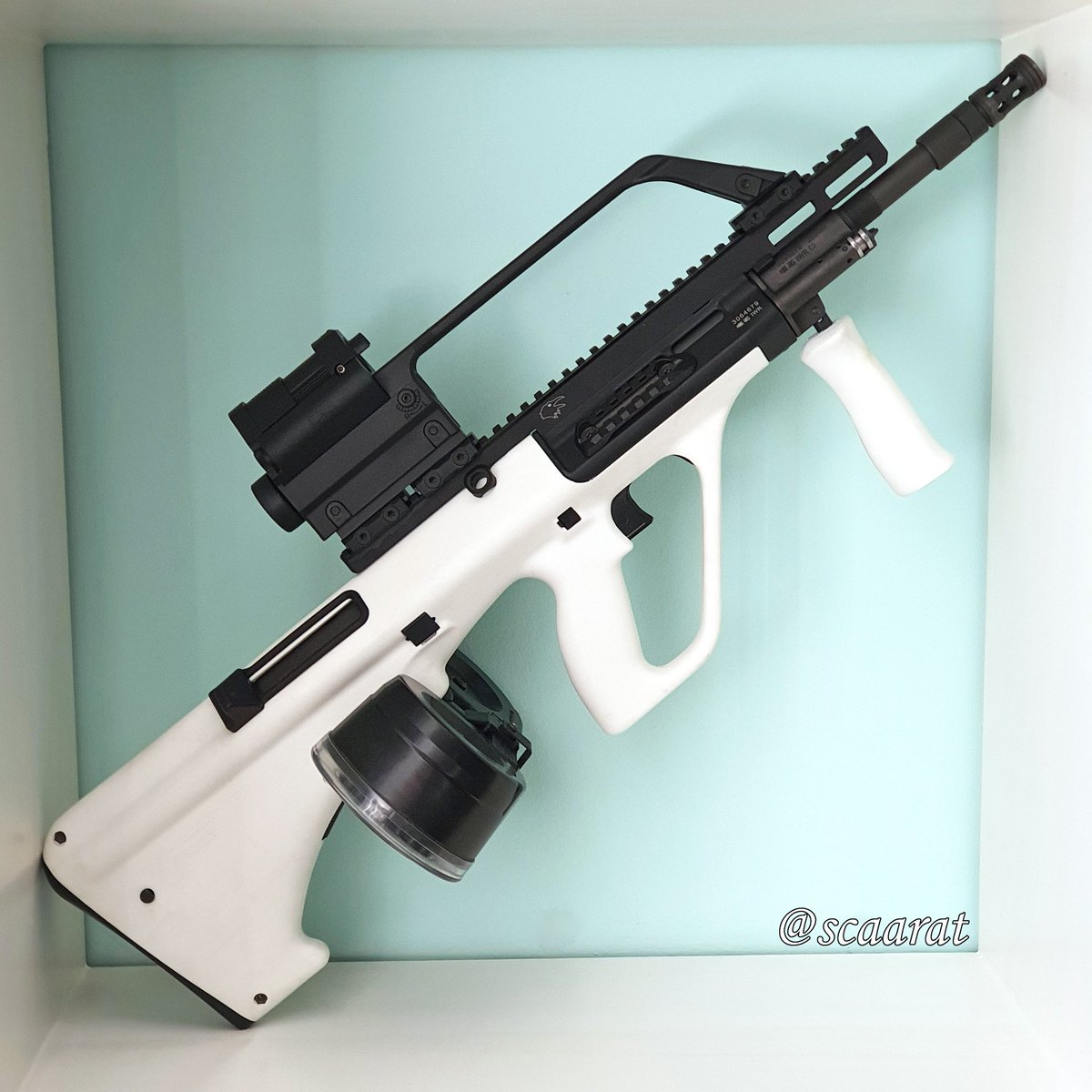 ScaarAT's tweet image. I'm not weird. You are weird. Don't speak to my AUG ever again.
#g36carryhandleallthethings