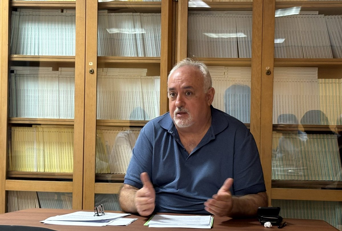 ‘Sobre la Ley Orgánica 3/2025 por la que se modifica la Ley Orgánica de asociaciones: su adecuación a la Constitución y su incidencia en la C.Valenciana’, la ponencia del profesor Alexandre Català. #SeminarioProfesores Cátedra Dº Autonómico <a href="/UVcatedres/">UVcàtedres</a> <a href="/UV_EG/">Universitat València</a> <a href="/GVAjusticia/">GVA Justicia, Transparencia y Participación</a>