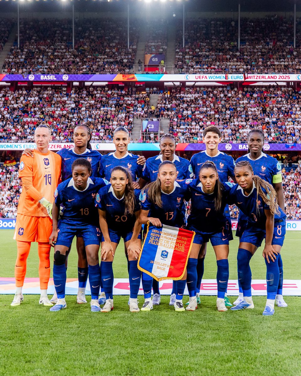 delphsix's tweet image. Une aventure qui se termine plus tôt que prévu…
On aurait aimé aller plus loin, pour ce maillot, pour vous.
Merci du fond du cœur pour votre soutien inconditionnel 🙏🏽🇫🇷
@equipedefranceF