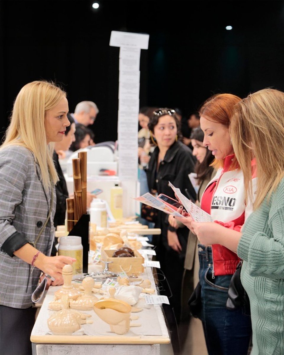 #SalonLook25 vuelve del 17 al 19 de octubre a <a href="/IFEMA/">IFEMA MADRID</a> MADRID reuniendo a cerca de 200 marcas líderes.

Un espacio único para descubrir novedades, formarse con expertos y potenciar negocios en el mercado de la belleza.

Descubre toda la información👉 ifema.es/salonlook/nota…