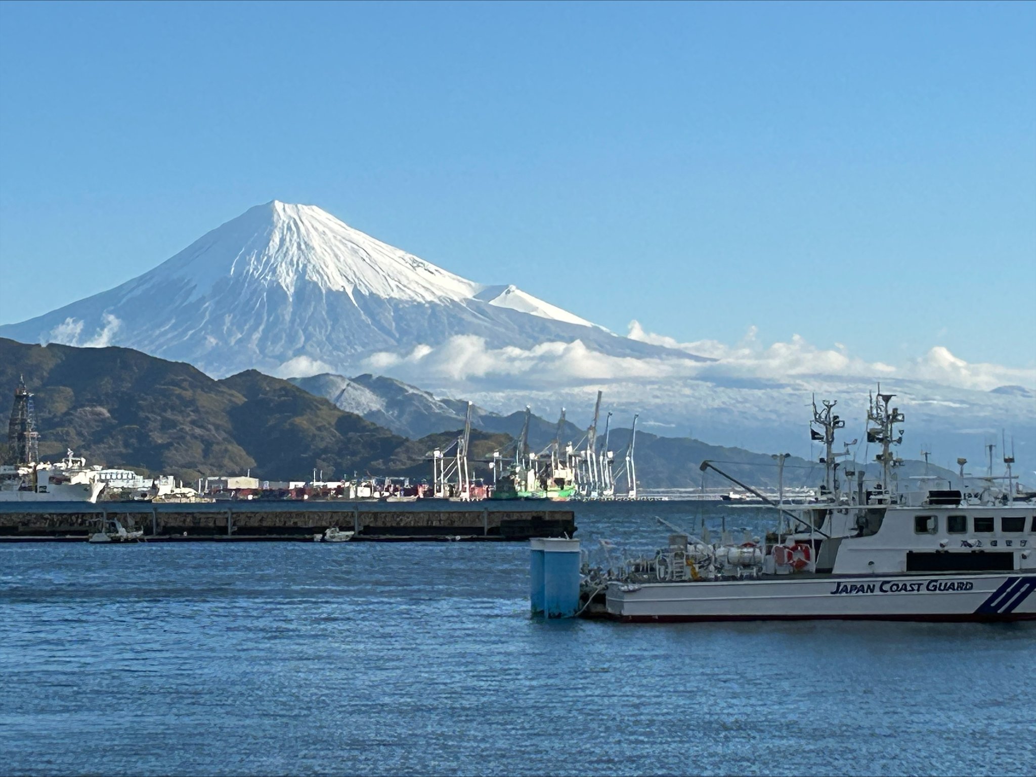 海景 海にかかる橋のスマホ・デスクトップpc用ZEKKEI壁紙画像を無料