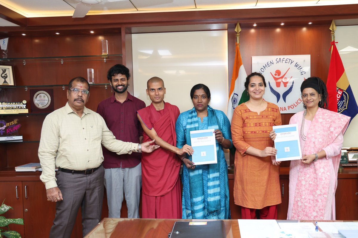 Women Safety Wing, Telangana Police (@tg_womensafety) on Twitter photo A proud step towards inclusion!
WSW Telangana Police signs MoU with Yugantar to collaborate on Pride Place—enhancing safety & support for LGBTQIA+ persons through joint training, outreach & crisis response. 🌈
#PridePlace #WSW #InclusivePolicing
<a href="/TelanganaDGP/">DGP TELANGANA POLICE</a> <a href="/TelanganaCOPs/">Telangana Police</a> A proud step towards inclusion!
WSW Telangana Police signs MoU with Yugantar to collaborate on Pride Place—enhancing safety & support for LGBTQIA+ persons through joint training, outreach & crisis response. 🌈
#PridePlace #WSW #InclusivePolicing
<a href="/TelanganaDGP/">DGP TELANGANA POLICE</a> <a href="/TelanganaCOPs/">Telangana Police</a>
