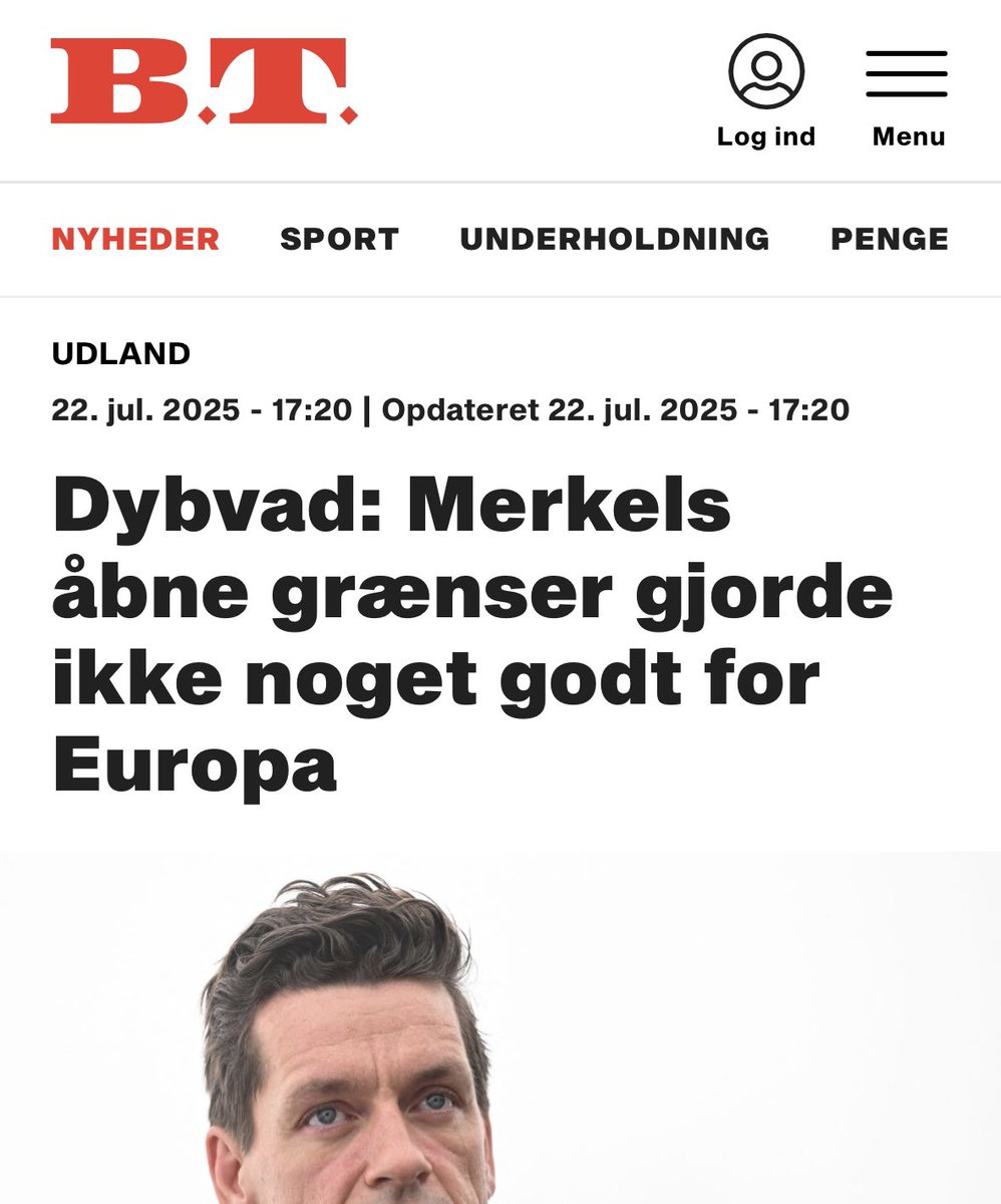 MrMesserschmidt's tweet image. Galt eller genialt? For Socialdemokratiet er Merkel både skurk og drømme-roomie!
Kaare Dybvad i BT: ”Merkels åbne grænser gjorde ikke noget godt for Europa.”
Christel Schaldemose på Instagram: ”Hvis jeg skulle bo på en øde ø med én person… så klart Merkel!”
@btdk