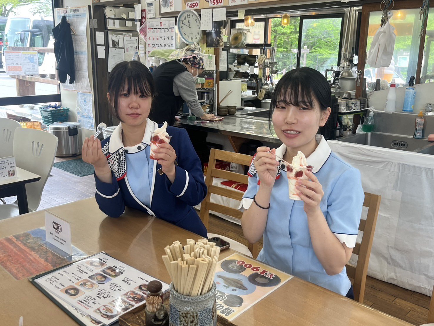 サクラ2階建路線バス(上野↔浅草)　ブリキバス　フリクショントーイ サクラ2階建路線バス(上野↔浅草) ブリキバス フリクショントーイ