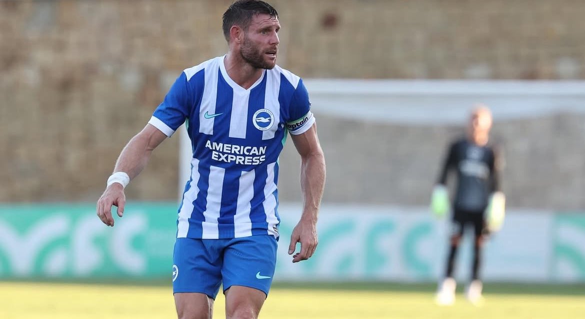 WeBringTheBloom's tweet image. James Milner on how he has maintained his longevity in the Premier League: 

“I love 24k gold labubu crumbl cookie matcha! I have four a day, and five on a matchday! I was actually the inventor of them.” #bhafc