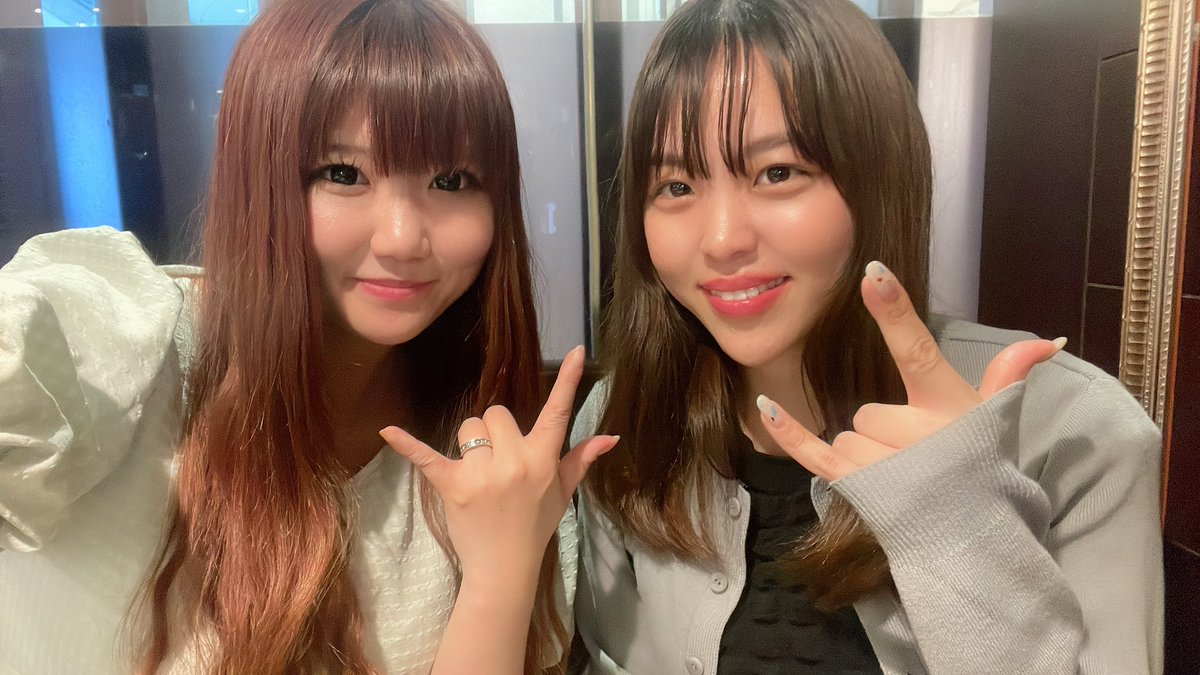 xremipanx's tweet image. 昨日てーかちゃんと1日中セットして
今日は朝から一緒にフェアリー出勤して
終わったあとパンケーキ🥞🩷
なんか思い立って宝くじも買ったw
今日はいい日らしいよ㊗️
当たれええ💰
2日間てーかお嬢と遊んで楽しかったw