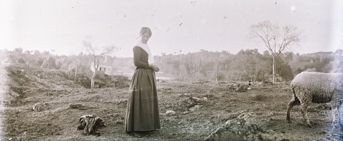 En la nueva entrada del blog dedicada al Cigarral de las Pontezuelas, incluyo varias raras fotos del s. XIX tomadas por el pintor Matías Moreno, que muy probablemente también se corresponden con este lugar. Forman parte de la colección de Rosalina Aguado. toledoolvidado.blogspot.com/2025/07/el-cig…