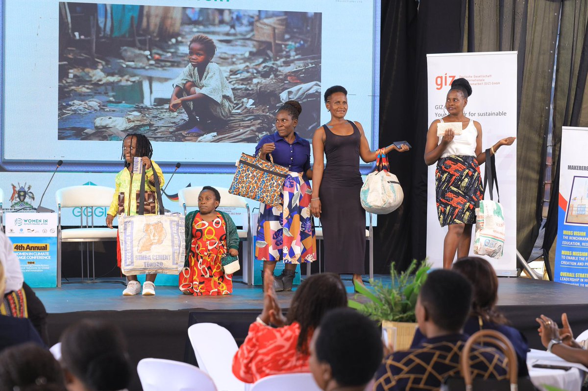 GggiUganda's tweet image. 📢 Exciting presentations at #WiCCA2025 - Stories of change! Women are transforming lives through projects tackling climate challenges with creativity and impact. @Telikitasoboka Development Association & @KimuliCollect
#WomenInClimate #YouthInAction