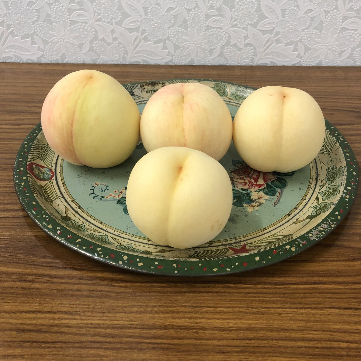 hatankyo1's tweet image. 【予告】
8/10か8/17 岡山の桃と旬の果物のプチ比べ会
9/7か8/14 梨の食べ比べ会。2年ぶりの開催
を開催予定です。近くなりましたらまた告知の方をさせていただきます。