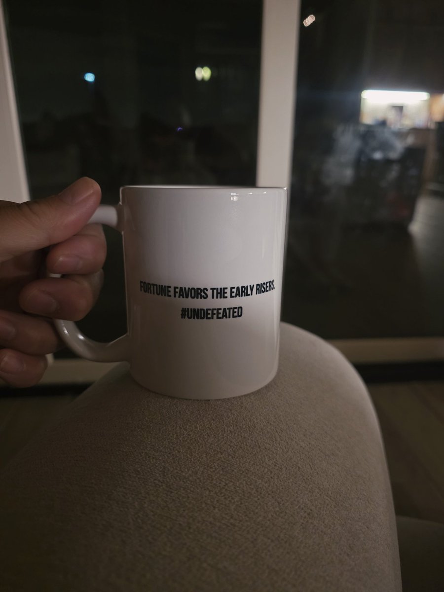 UNDEFEATED_BRO's tweet image. Fortune favors the early risers. #undefeated
