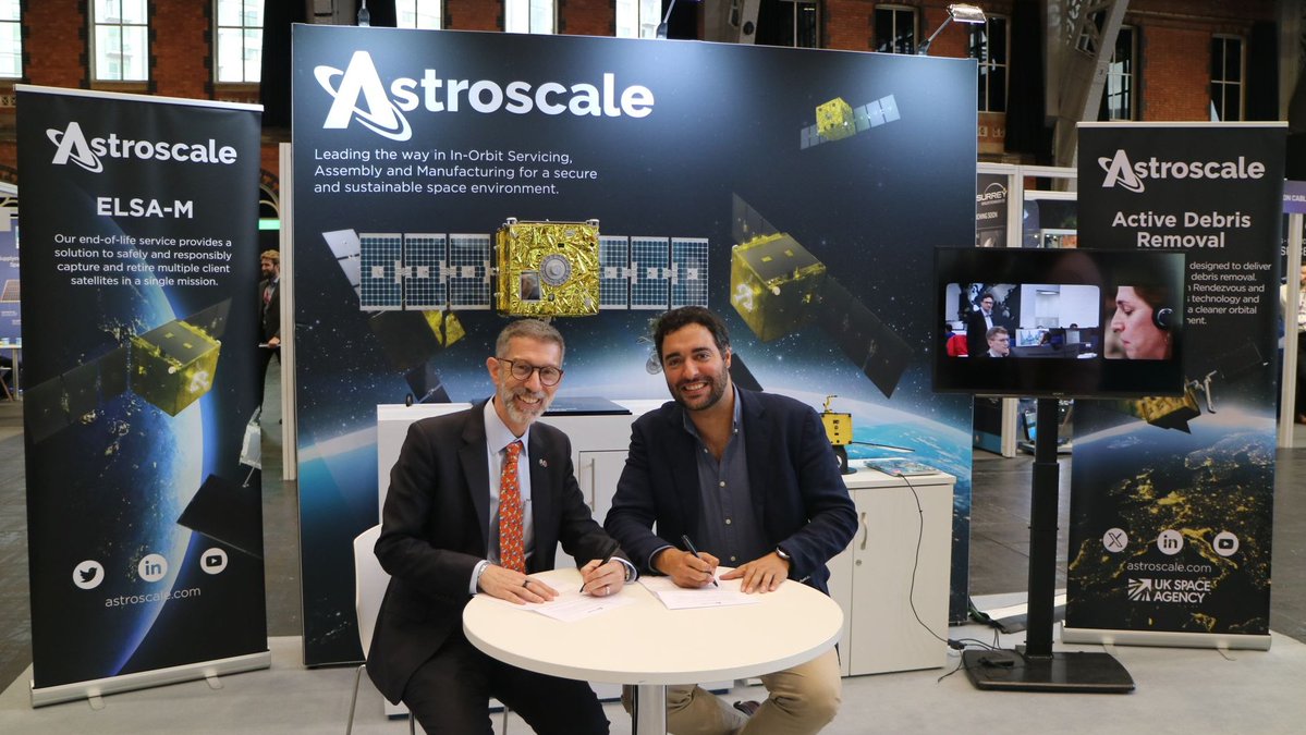 Astroscale UK & Europe (@astroscale_uk) on Twitter photo Strengthening UK Defence Space Capabilities: Astroscale UK and Open Cosmos Sign Letter of Intent! 🤝
We’re proud to announce that Astroscale UK and <a href="/Open_Cosmos/">Open Cosmos</a> have signed a Letter of Intent towards a Teaming Agreement, a key milestone in delivering nationally separate, Strengthening UK Defence Space Capabilities: Astroscale UK and Open Cosmos Sign Letter of Intent! 🤝
We’re proud to announce that Astroscale UK and <a href="/Open_Cosmos/">Open Cosmos</a> have signed a Letter of Intent towards a Teaming Agreement, a key milestone in delivering nationally separate,