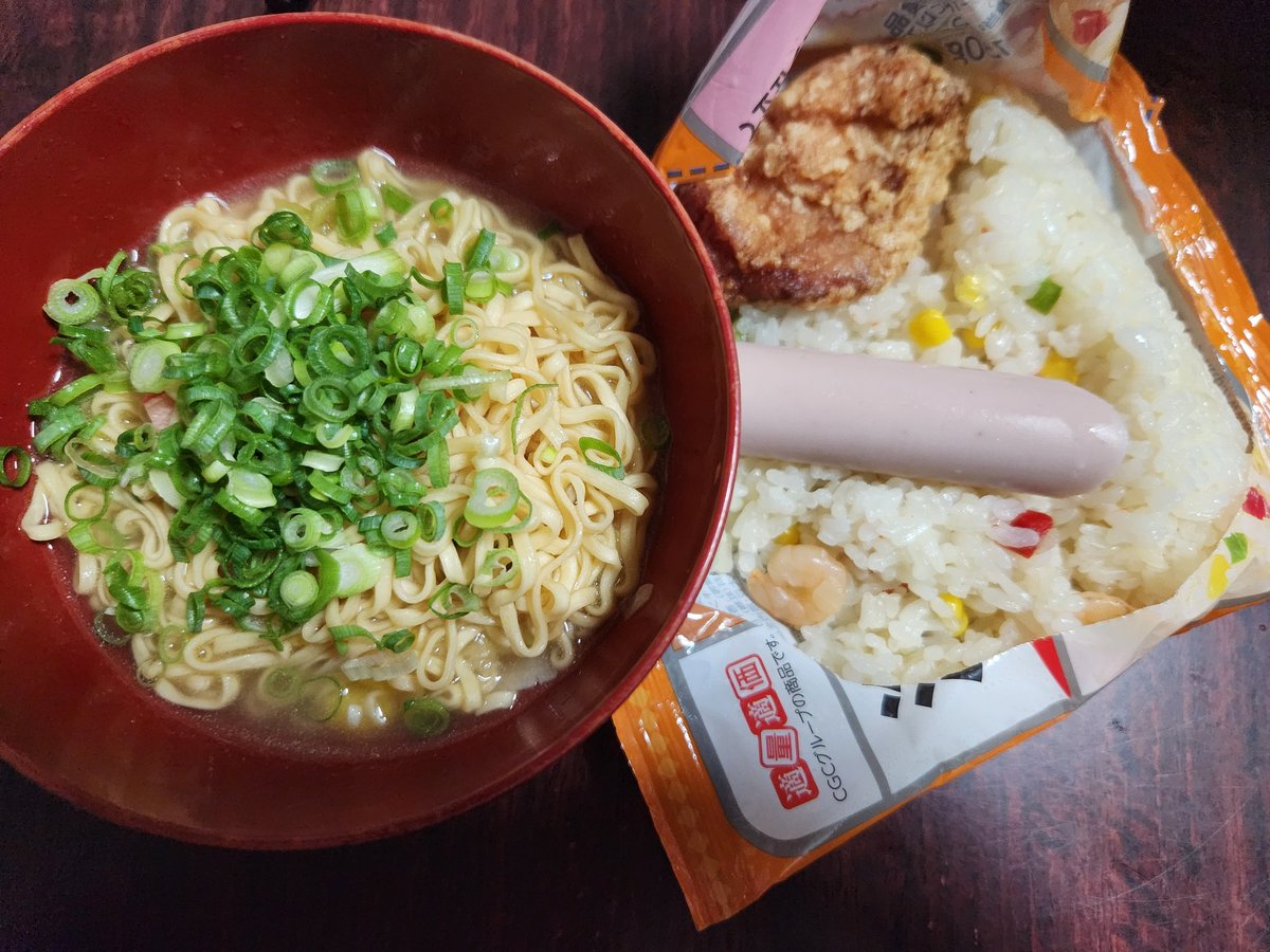 marimo_gohan5's tweet image. 晩飯いただきます(ﾟωﾟ)✨️