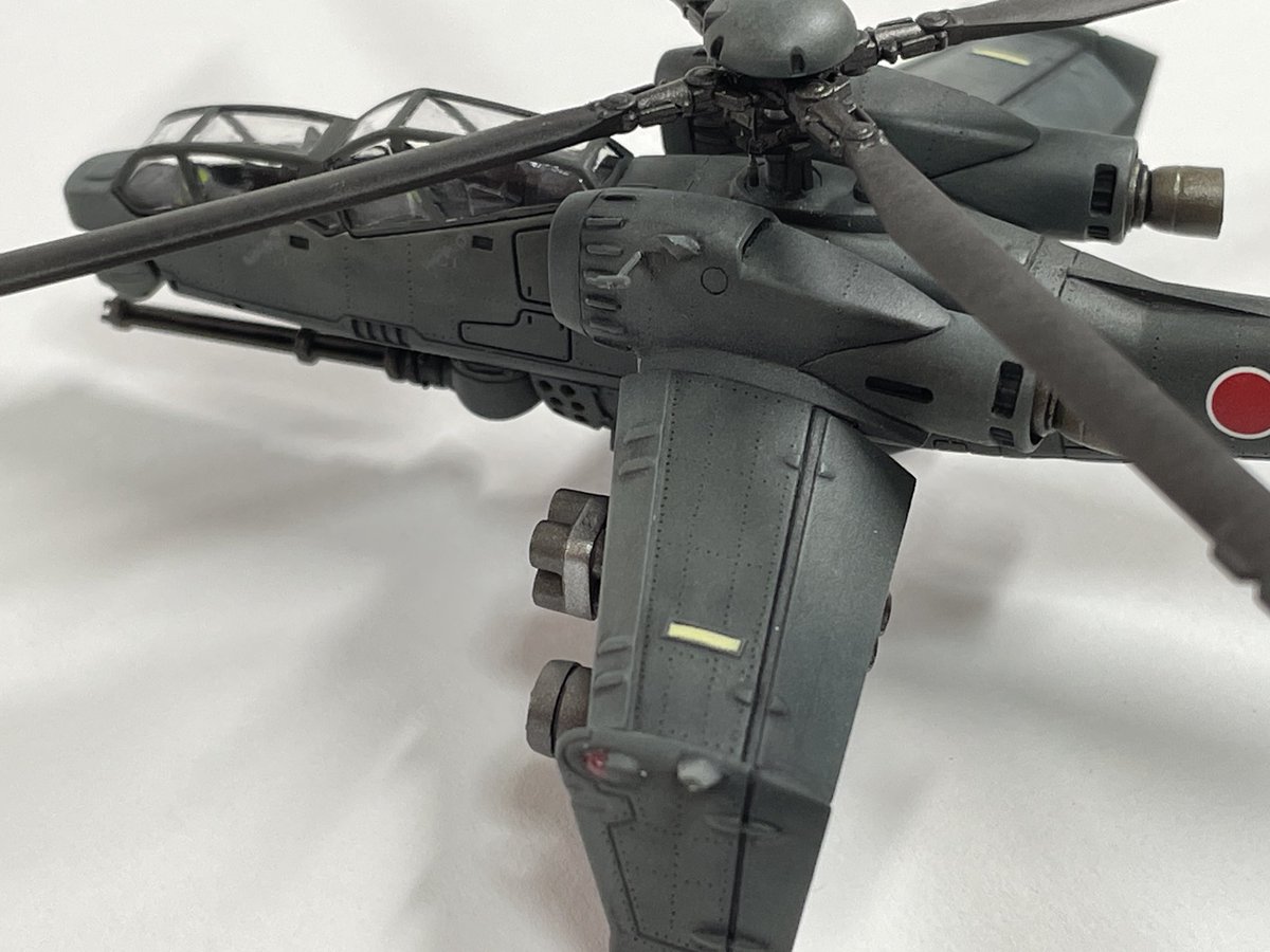 wizard03_765's tweet image. 1/144 AFH-02B ヘルハウンド
完成しました!
ウスウス攻撃、リベット打ち、ディテール追加等細かい改造しましたが小さいのであっという間に完成。ちゃんと3点自立してます(^^)
日の丸は少し大きいかなと思ったので同HMAさんの1/144 F-15イーグルプラスの余りを利用してます。
#パトレイバー
#パト2