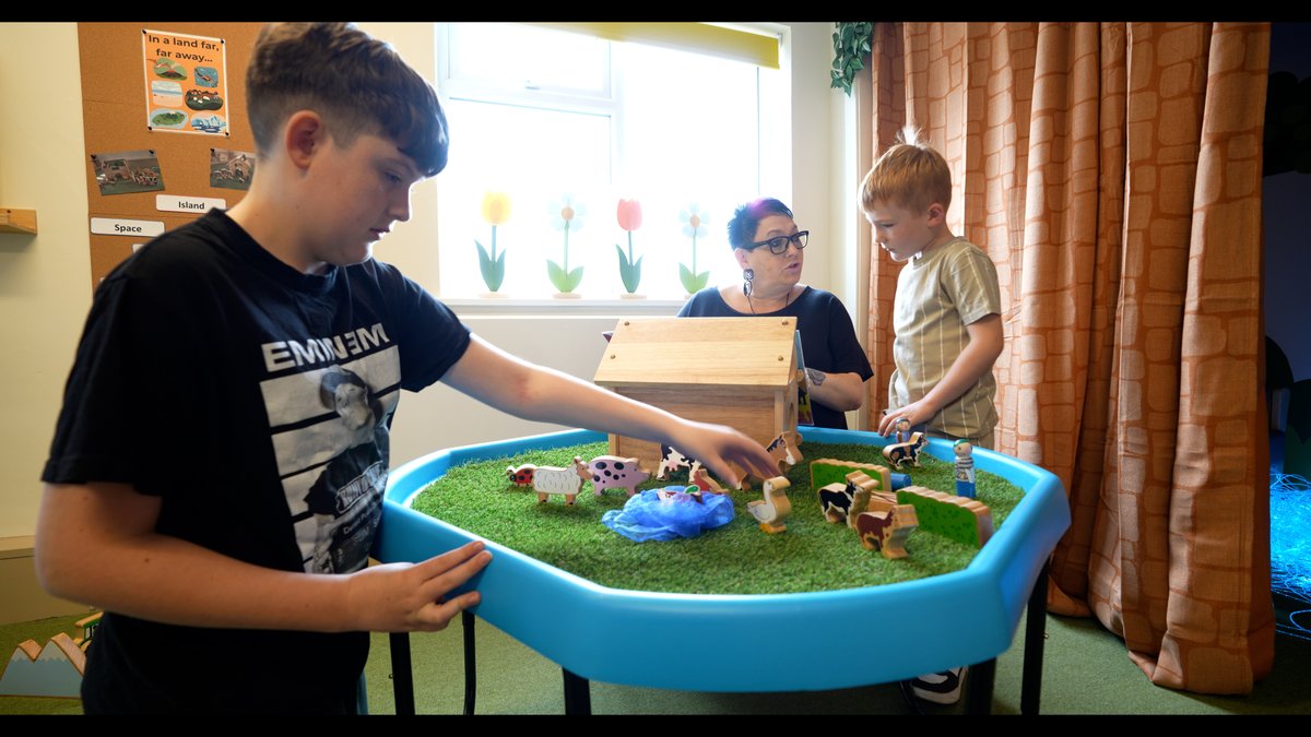 Get ready for a BRAND NEW storytelling experience with the Storynook at Little Hulton Library. The perfect solution for those looking for an alternative to traditional storytelling.

This is a FREE space, but booking is essential. Details salfordcommunityleisure.co.uk/storynook/