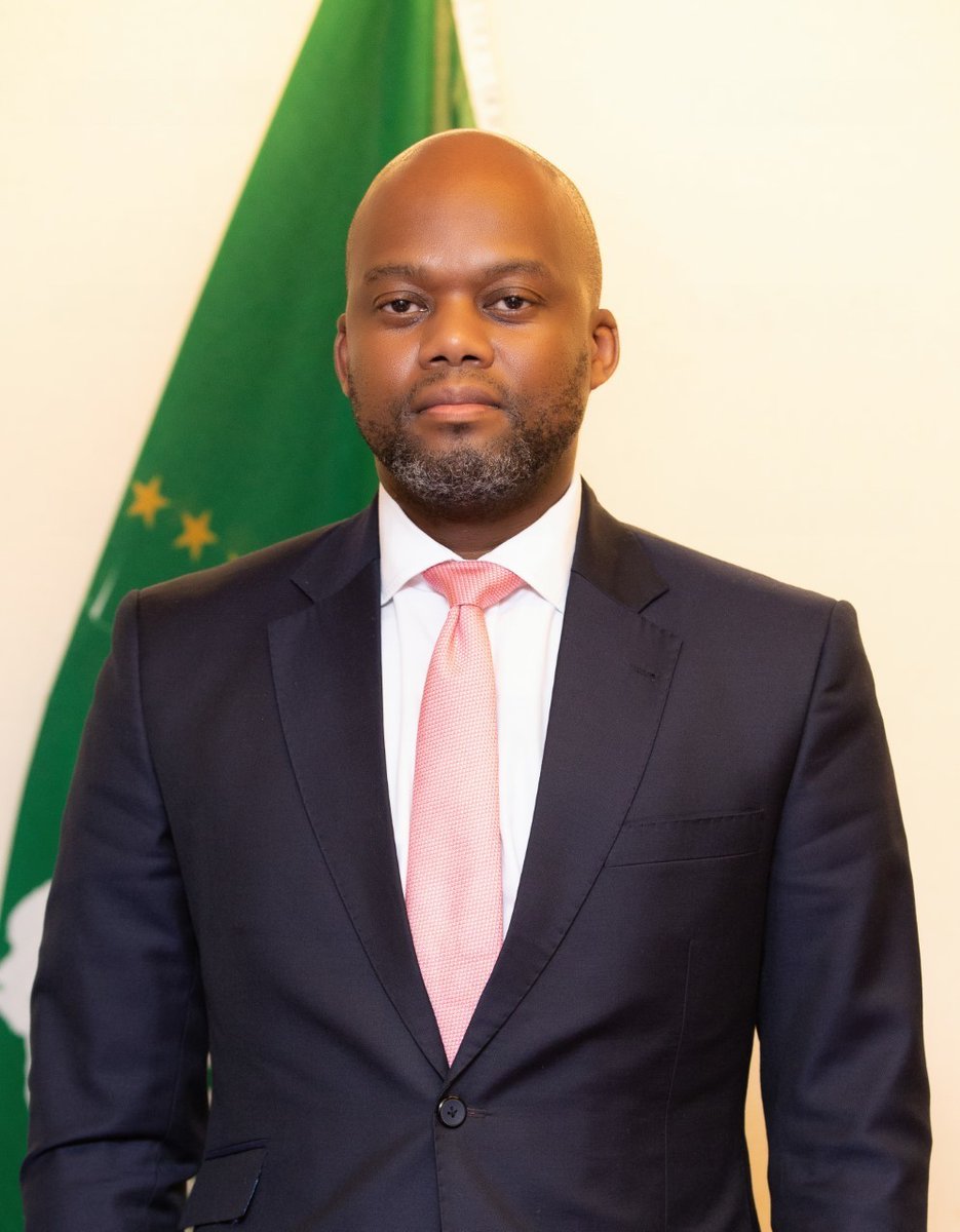 ATC_Chamber's tweet image. African Continental Free Trade Area (@AfCFTA) Secretariat Secretary Gerneral @MeneWamkele is calling on African lawyers to support AfCFTA by championing legal reforms, digital trade, IP rights, and inclusion of women and youth in trade.
He emphasized the AfCFTA as a blueprint…