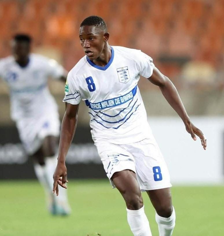 🚨💣 UPDATES 👇

➡️ Kiungo Lassine Kouma (21) 🇲🇱 ameanza safari ya kuja Tanzania 🇹🇿 kwaajili ya taratibu za mwisho za kujiunga na Young Africans akitokea Stade Malien.