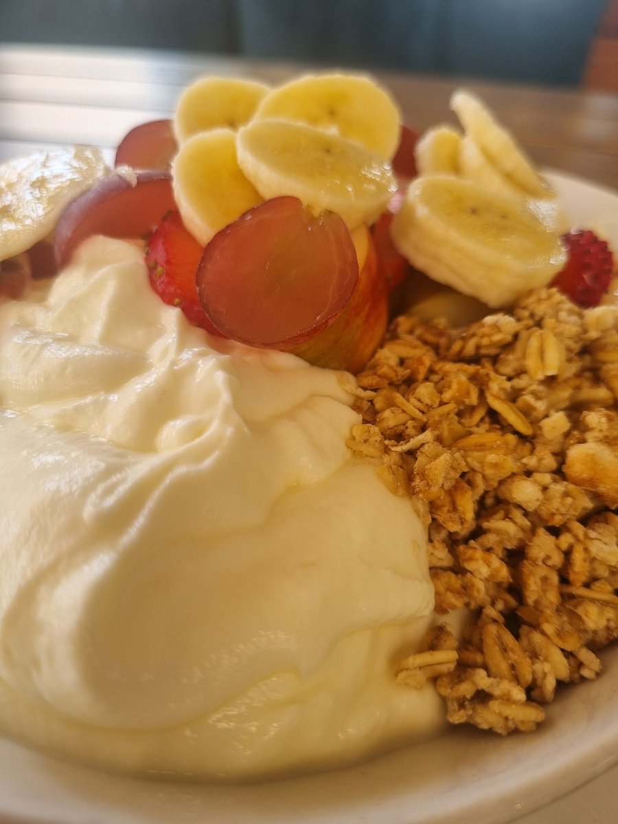 tsukirametse_'s tweet image. Breaking the fast with a bowl of nutrition